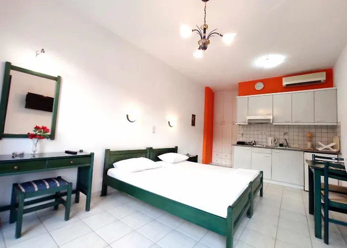 Zefiros Апартаменты *