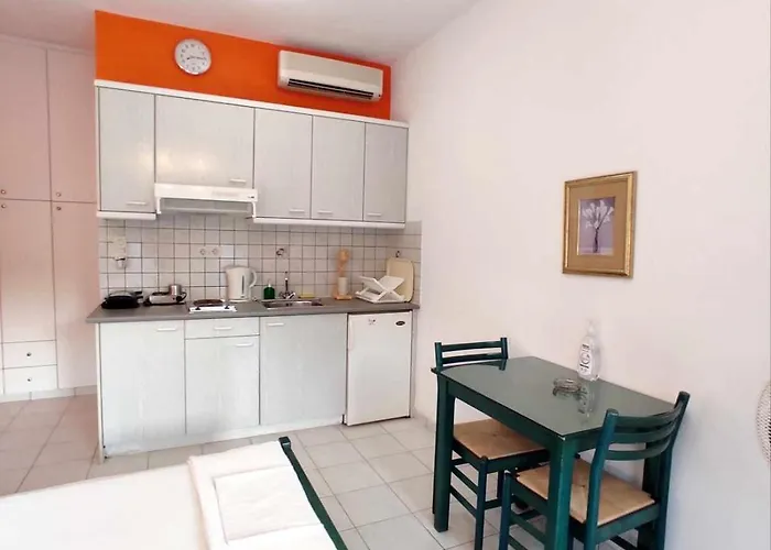 Zefiros Апартаменты