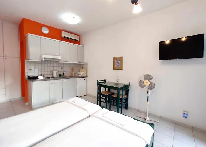 Zefiros Апартаменты *