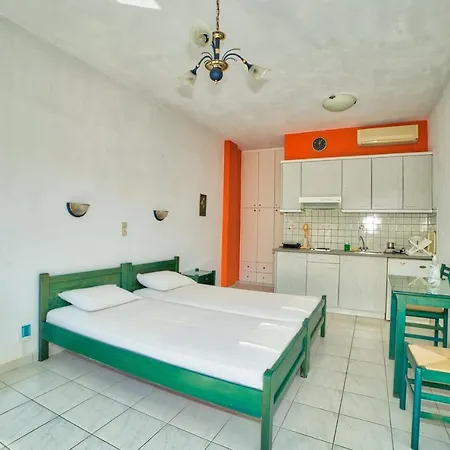 Apartment Zefiros Kipri (Andros)