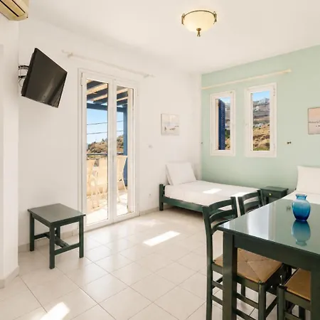 Zefiros Apartman *