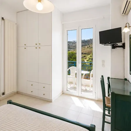 Zefiros Apartman Kiprí