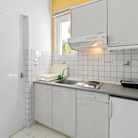 Zefiros Apartman *