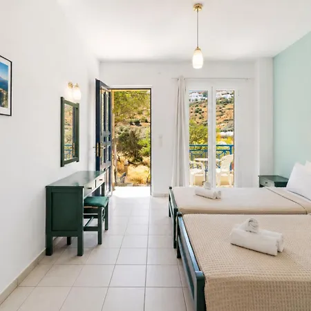 Zefiros Apartman *